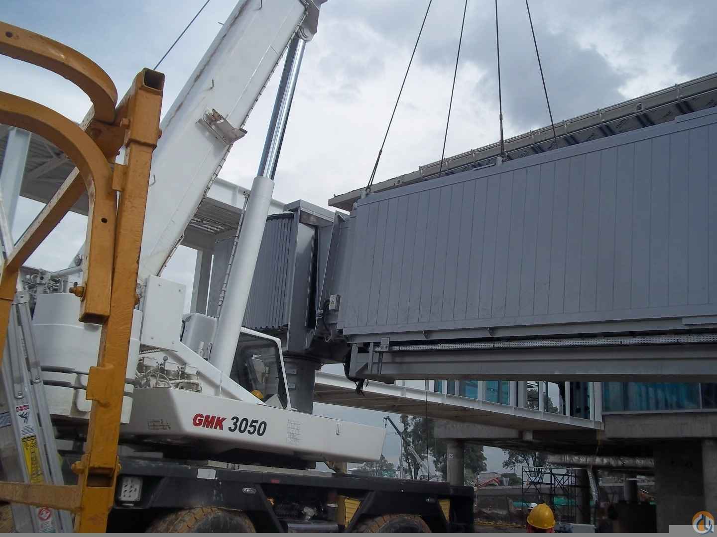 1995 Krupp KMK 3050 All Terrain Crane (Sold) in Bogotá Colombia Crane Network image 8